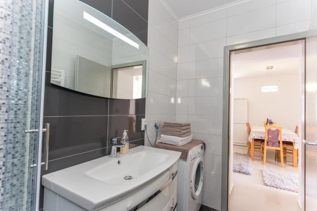 Apartment Mojas Doli Εξωτερικό φωτογραφία